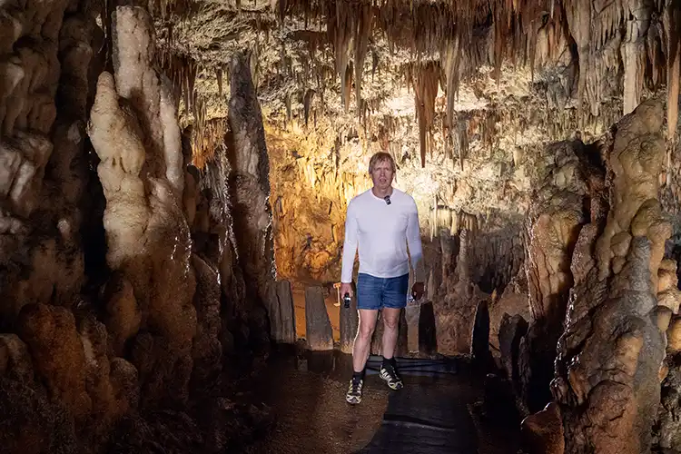 Excursies en tours op Kefalonia zoals grotten en boottochten